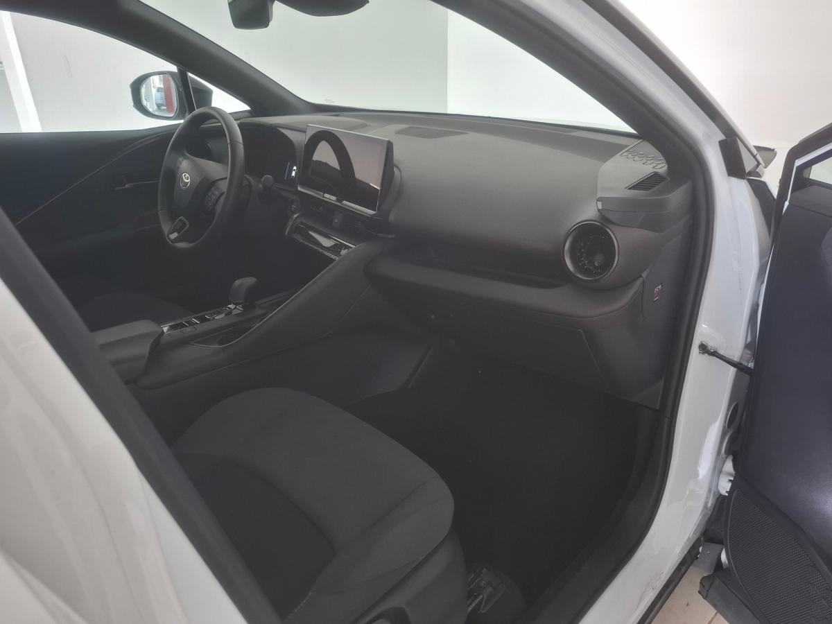 toyota-c-hr-2025-hibrido-a-gasolina-1798cc