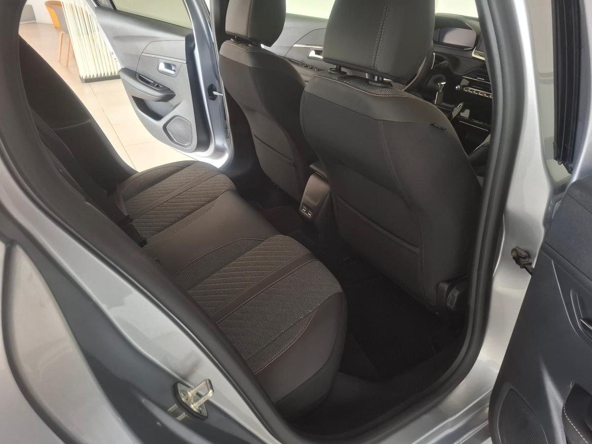 peugeot-208-2025-gasolina-1199cc