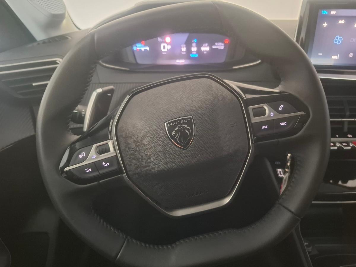 peugeot-208-2025-gasolina-1199cc