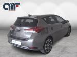 toyota-auris-2016-hibrido-a-gasolina-1798cc