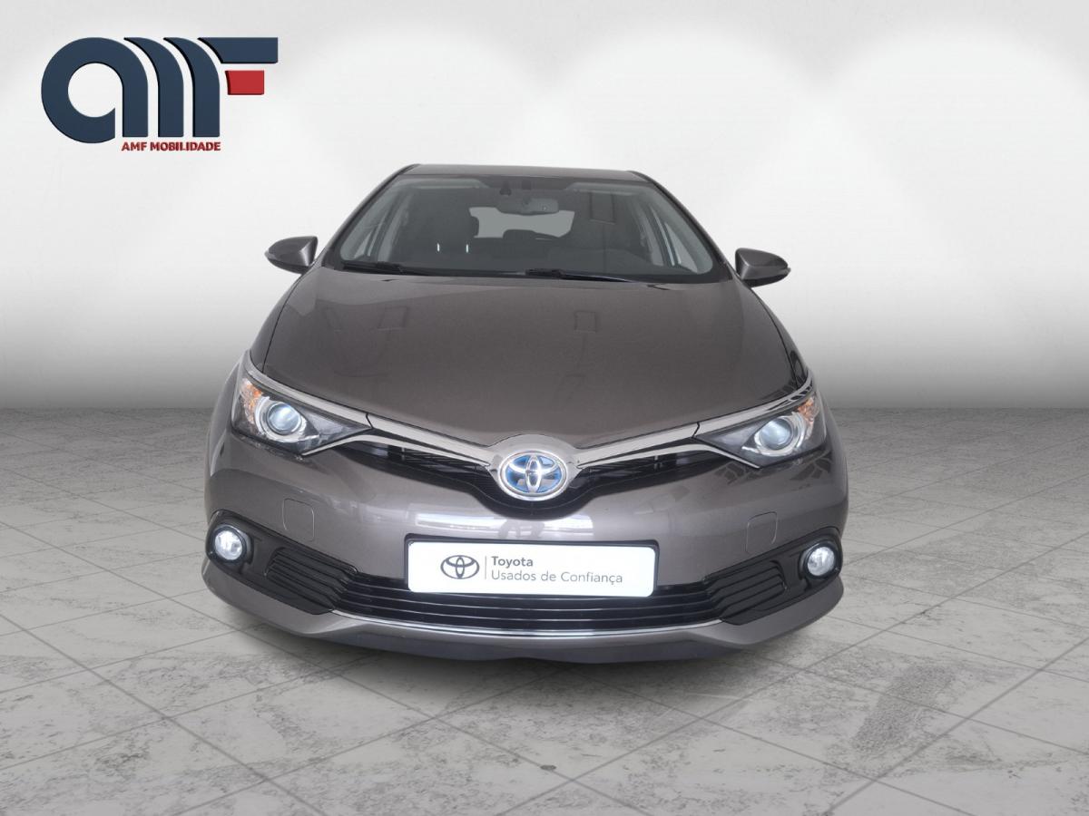 toyota-auris-2016-hibrido-a-gasolina-1798cc