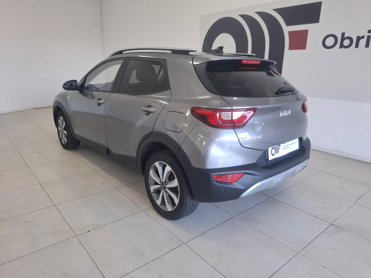 kia-stonic-2025-gasolina-1197cc