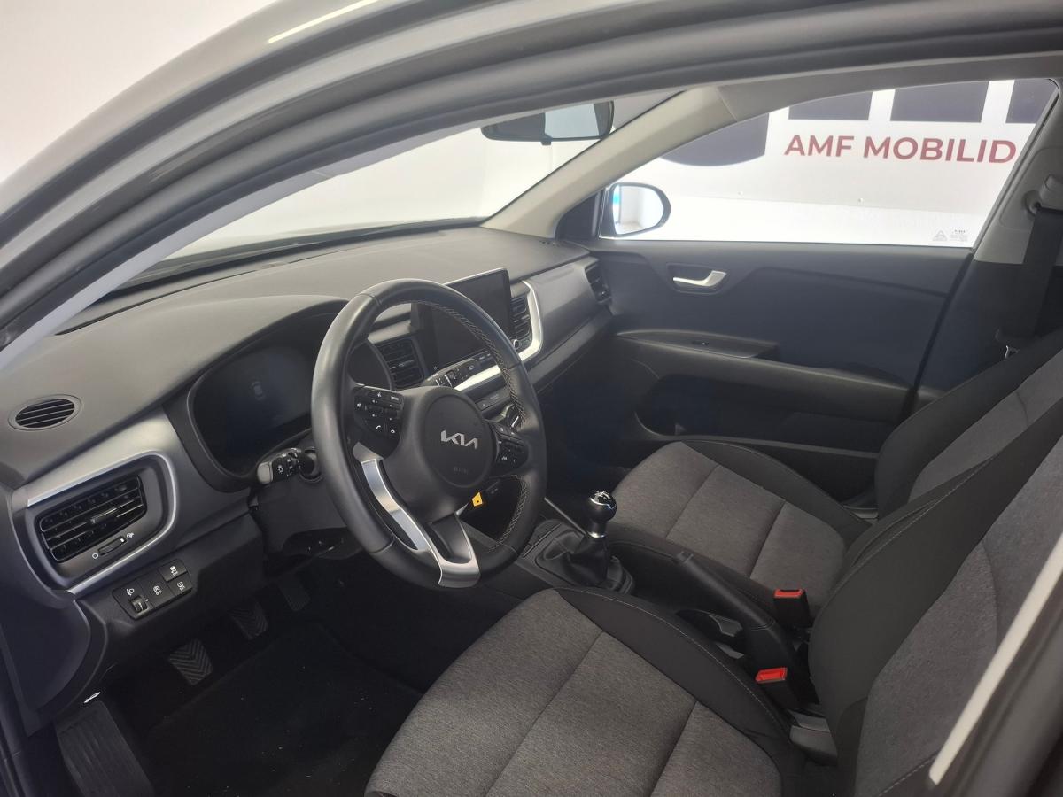 kia-stonic-2025-gasolina-1197cc
