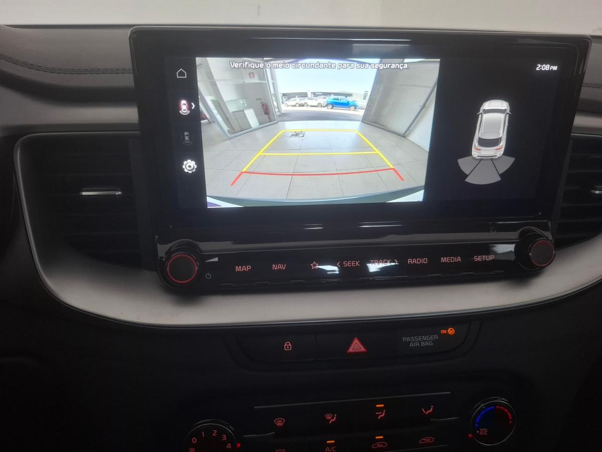 kia-xceed-2025-gasolina-998cc
