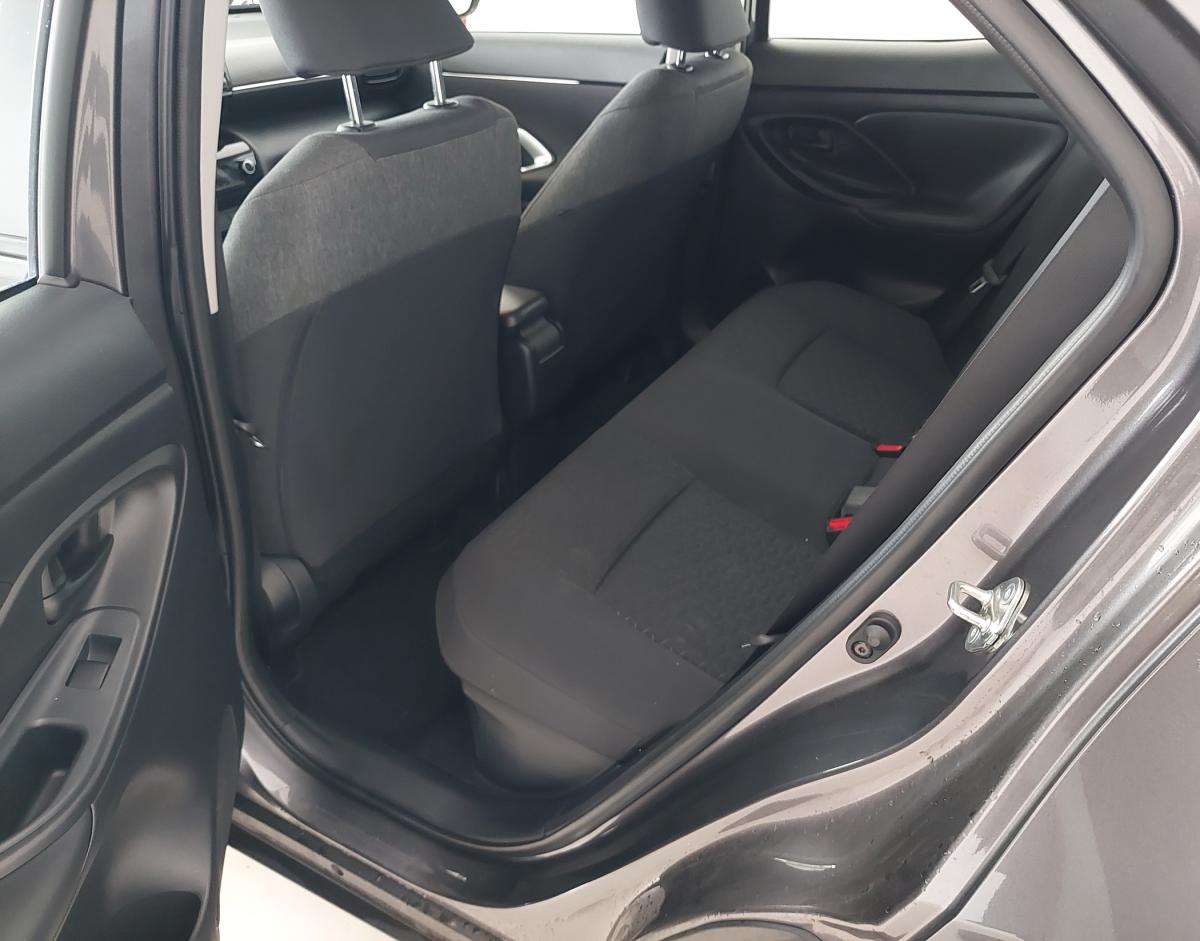 toyota-yaris-cross-2024-hibrido-a-gasolina-1490cc