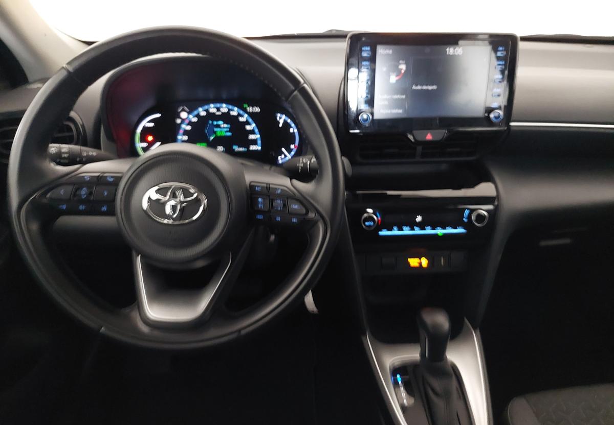 toyota-yaris-cross-2024-hibrido-a-gasolina-1490cc