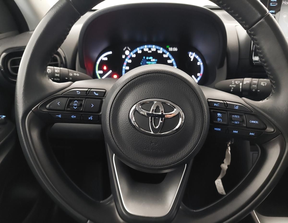 toyota-yaris-cross-2024-hibrido-a-gasolina-1490cc