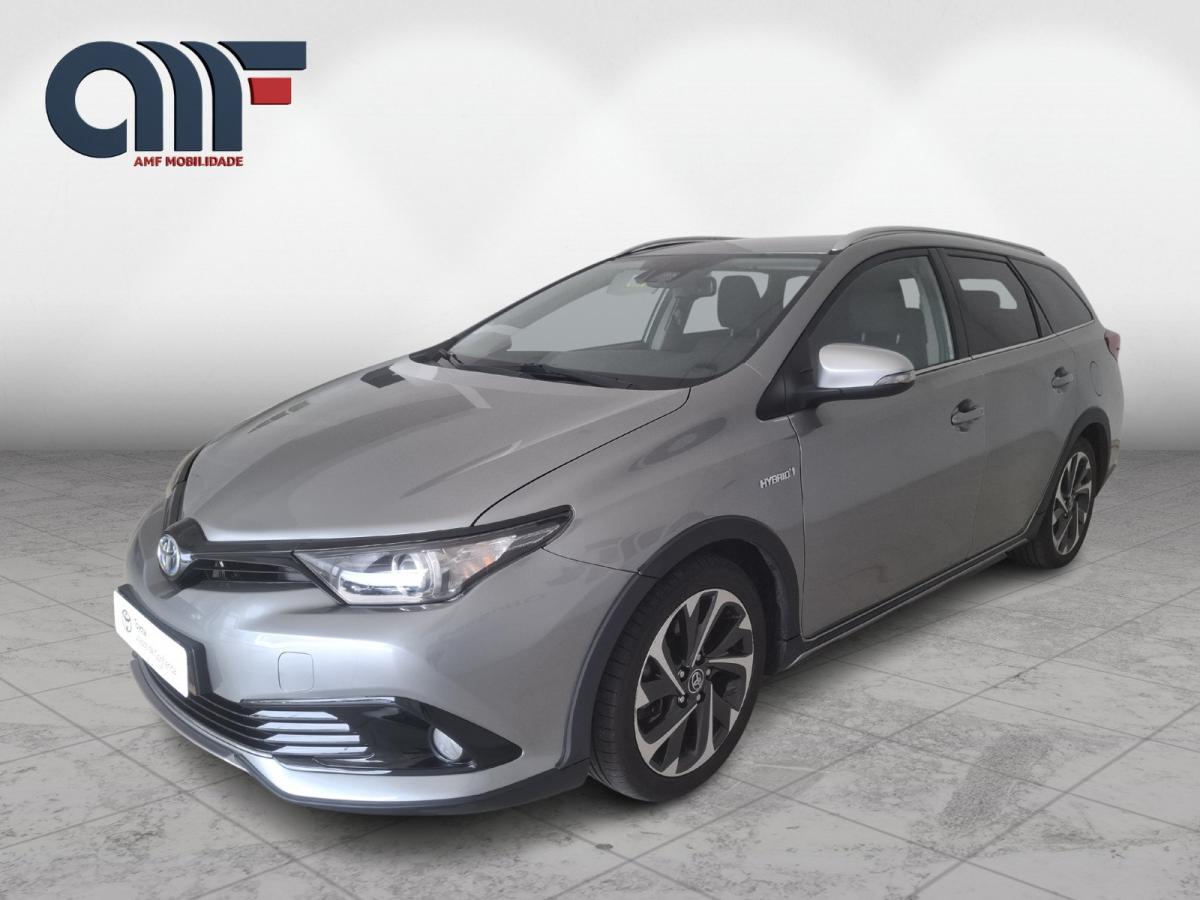 toyota-auris-touring-sports-2018-hibrido-a-gasolina-1798cc