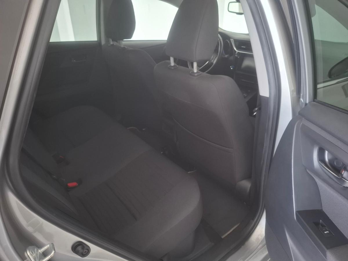 toyota-auris-touring-sports-2018-hibrido-a-gasolina-1798cc