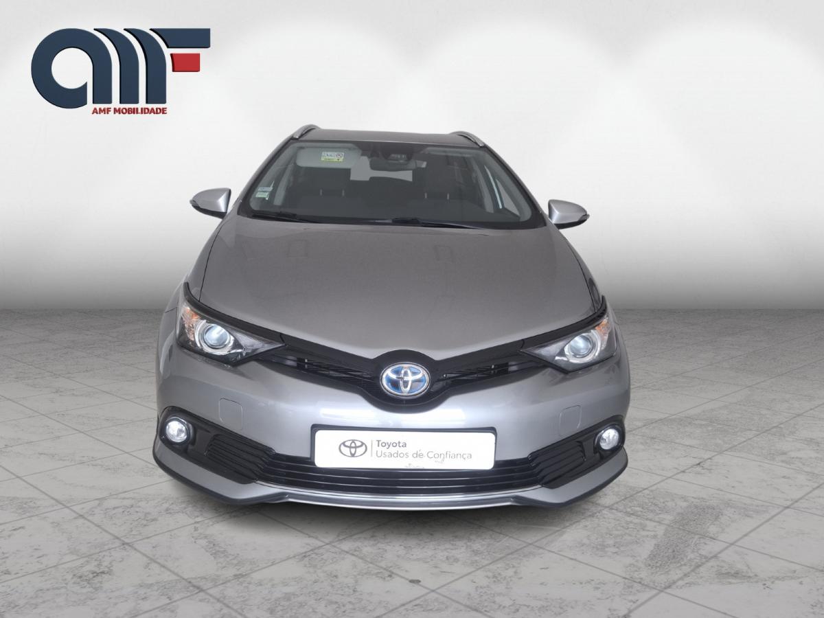 toyota-auris-touring-sports-2018-hibrido-a-gasolina-1798cc