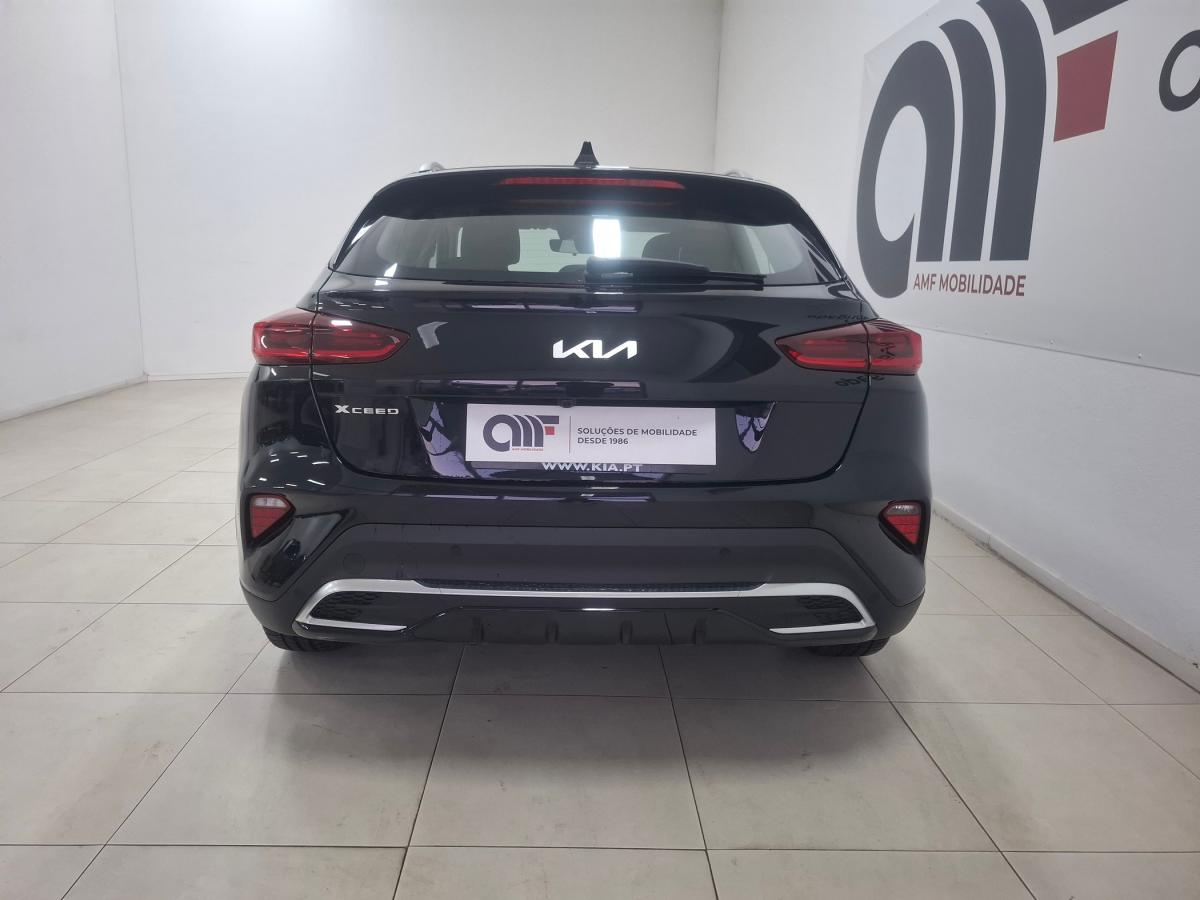kia-xceed-2025-gasolina-998cc