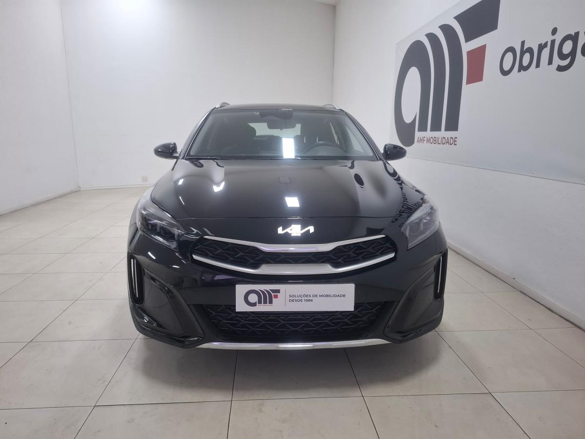 kia-xceed-2025-gasolina-998cc