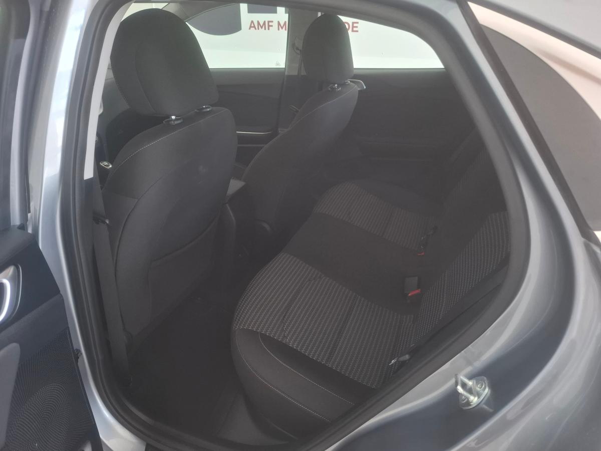 kia-xceed-2025-gasolina-998cc