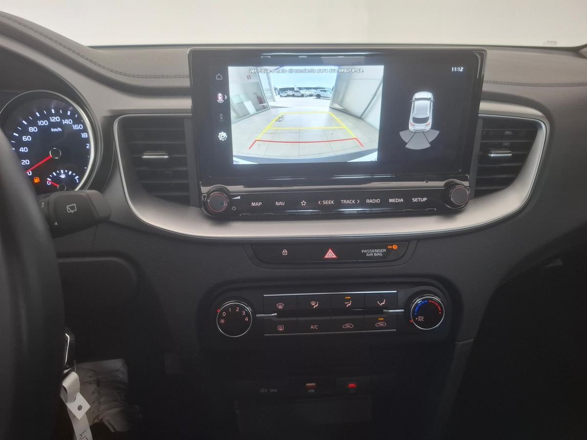 kia-xceed-2025-gasolina-998cc