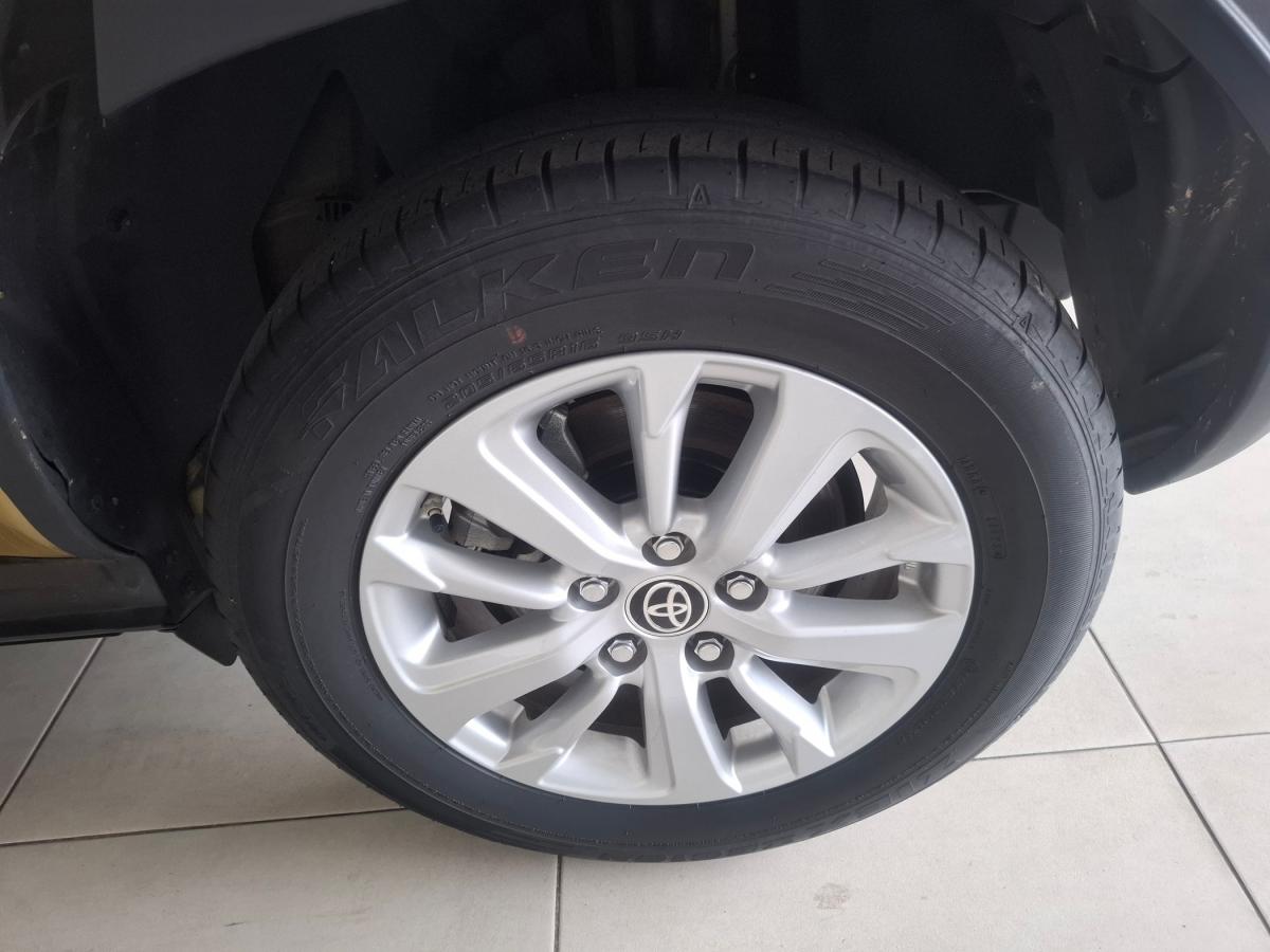 toyota-yaris-cross-2024-hibrido-a-gasolina-1490cc