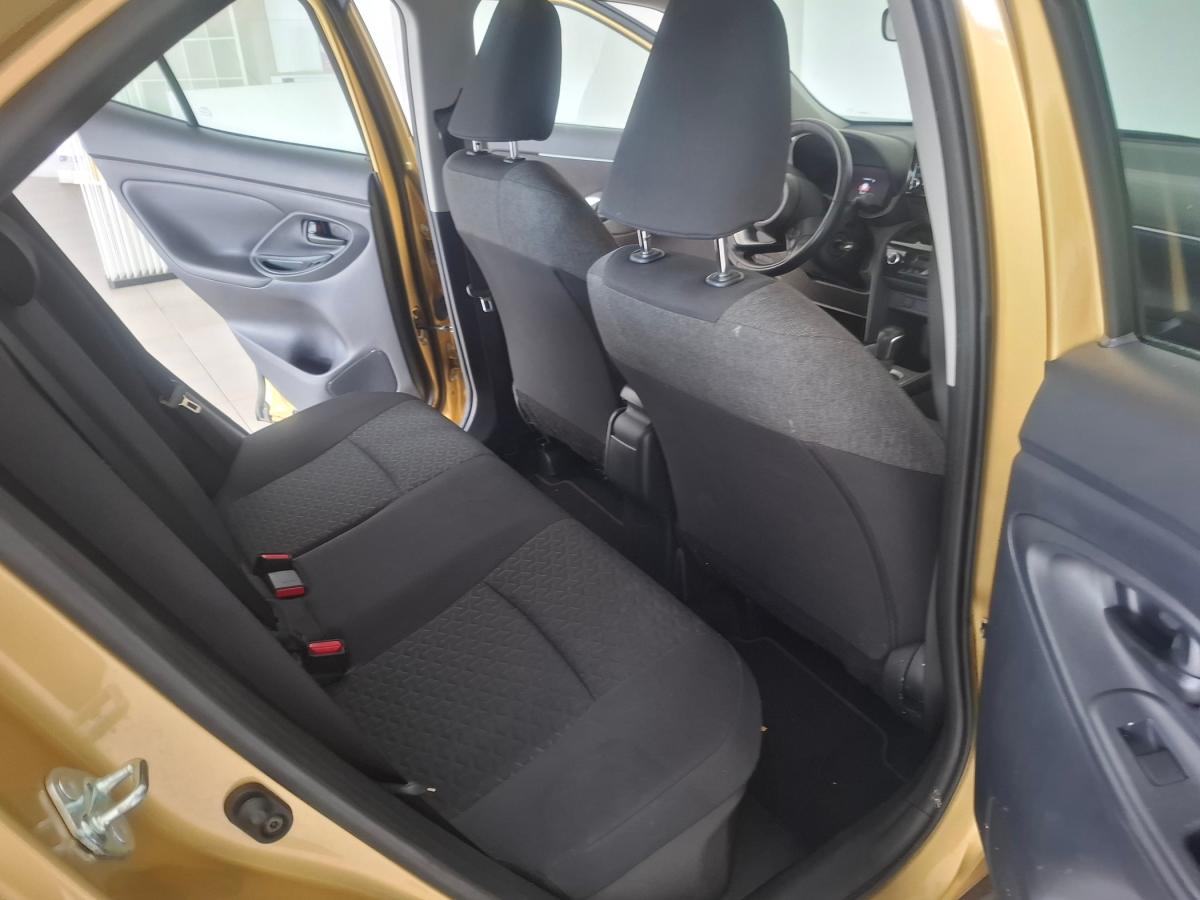 toyota-yaris-cross-2024-hibrido-a-gasolina-1490cc