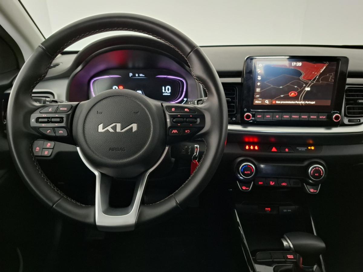 kia-stonic-2025-gasolina-998cc