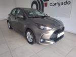 toyota-yaris-2024-hibrido-a-gasolina-1490cc