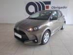 toyota-yaris-2024-hibrido-a-gasolina-1490cc