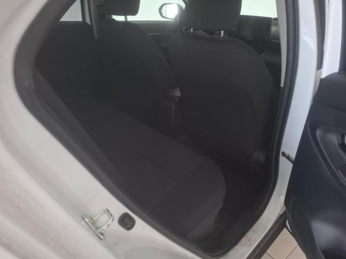 toyota-yaris-cross-2024-hibrido-a-gasolina-1490cc