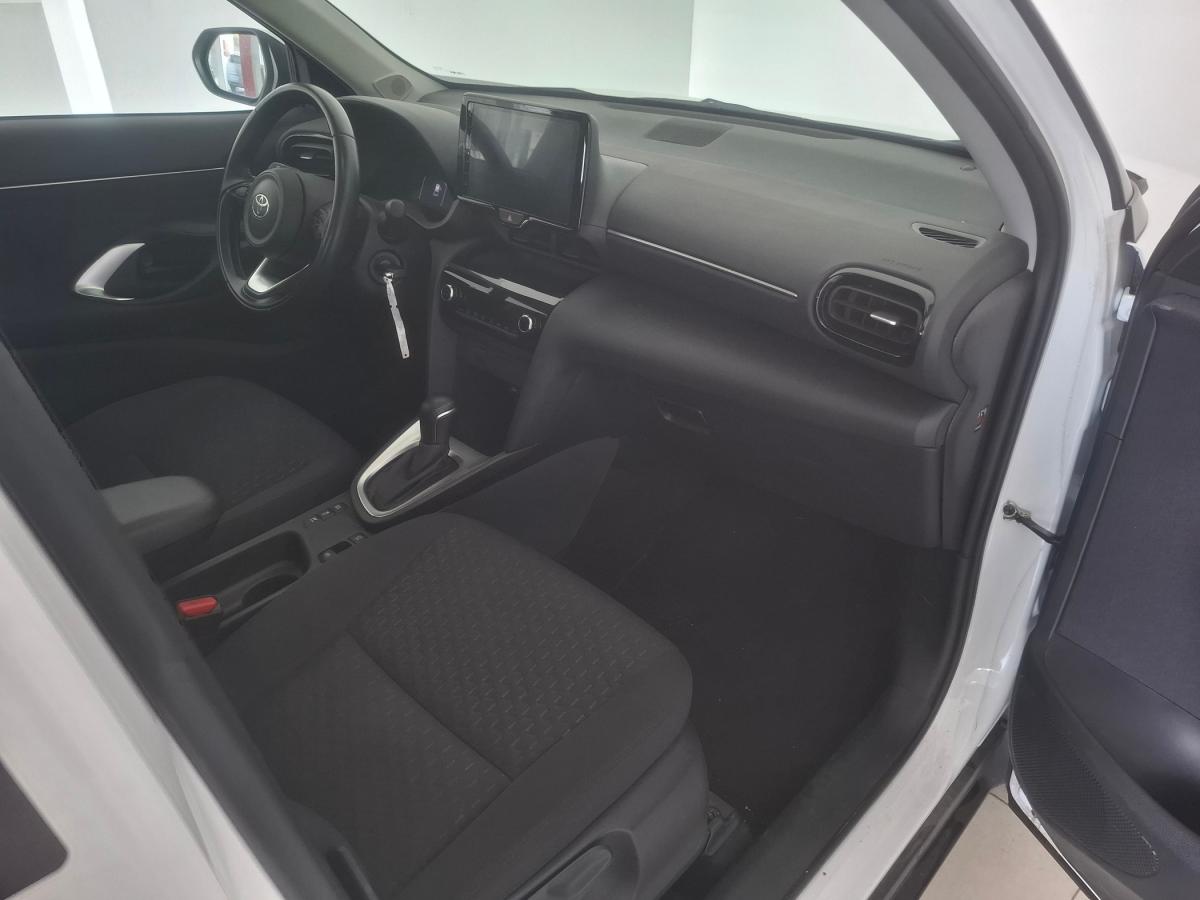 toyota-yaris-cross-2024-hibrido-a-gasolina-1490cc