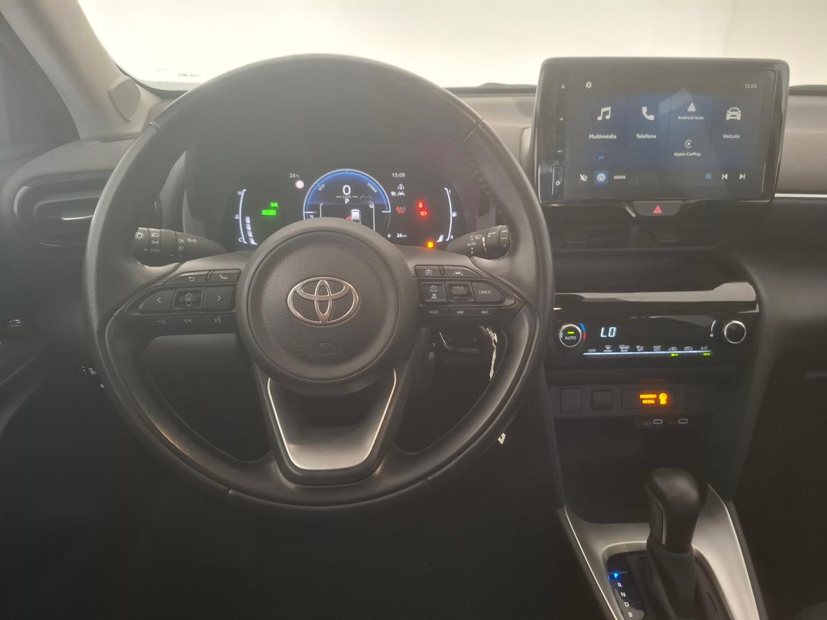 toyota-yaris-cross-2024-hibrido-a-gasolina-1490cc