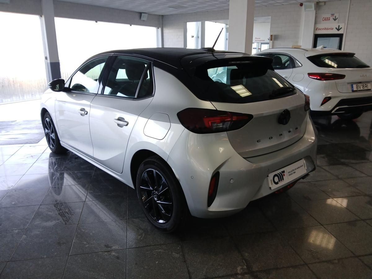 opel-corsa-2025-gasolina-1199cc