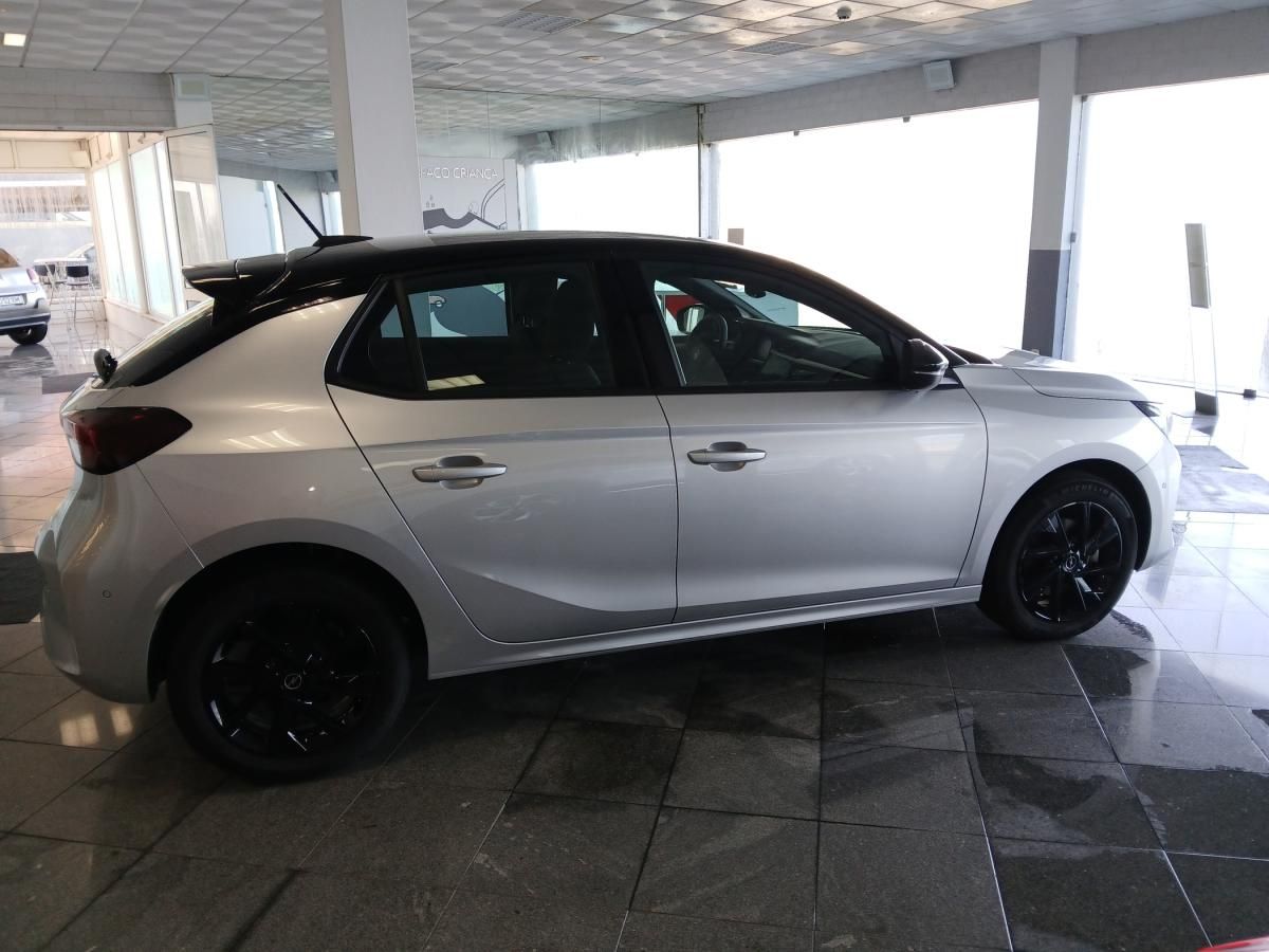 opel-corsa-2025-gasolina-1199cc