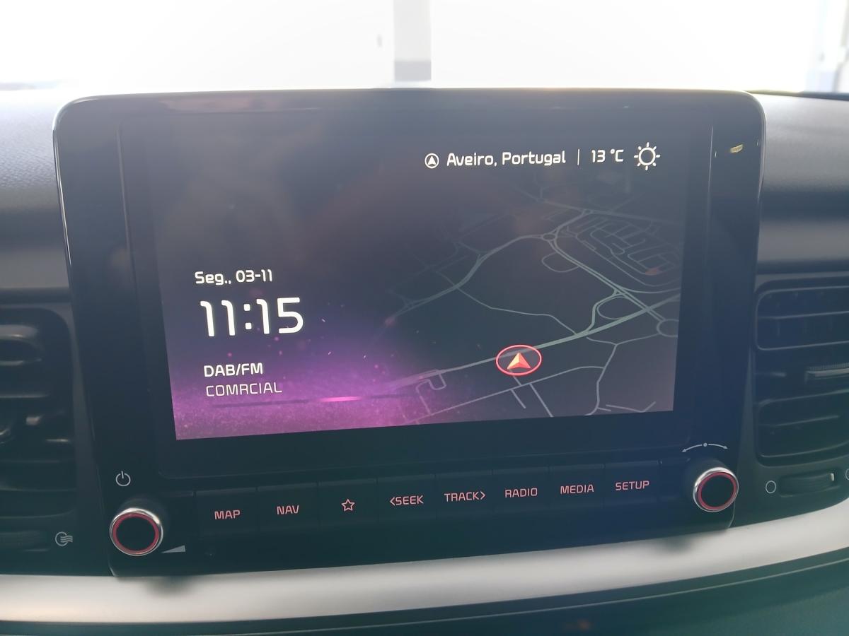 kia-stonic-2025-gasolina-1197cc