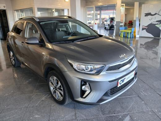 kia-stonic-2025-gasolina-1197cc