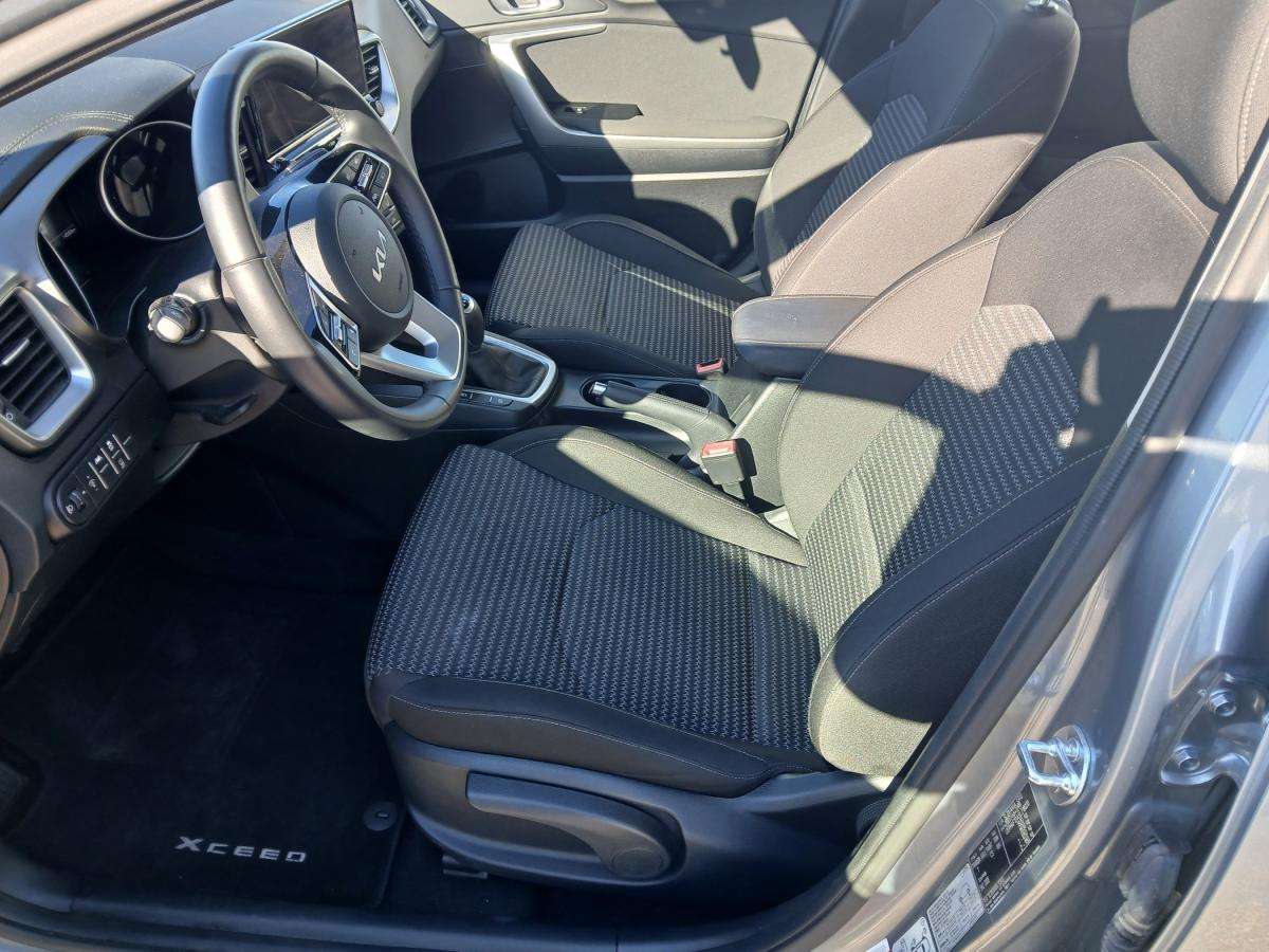 kia-xceed-2025-gasolina-998cc