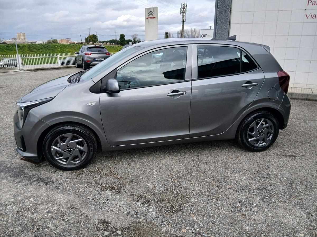 kia-picanto-2025-gasolina-998cc