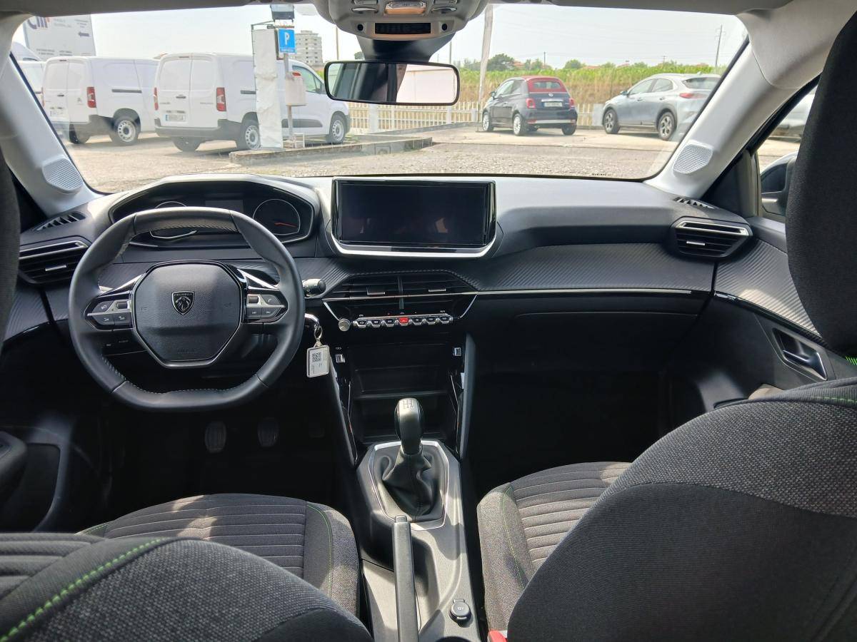 peugeot-208-2024-gasolina-1199cc