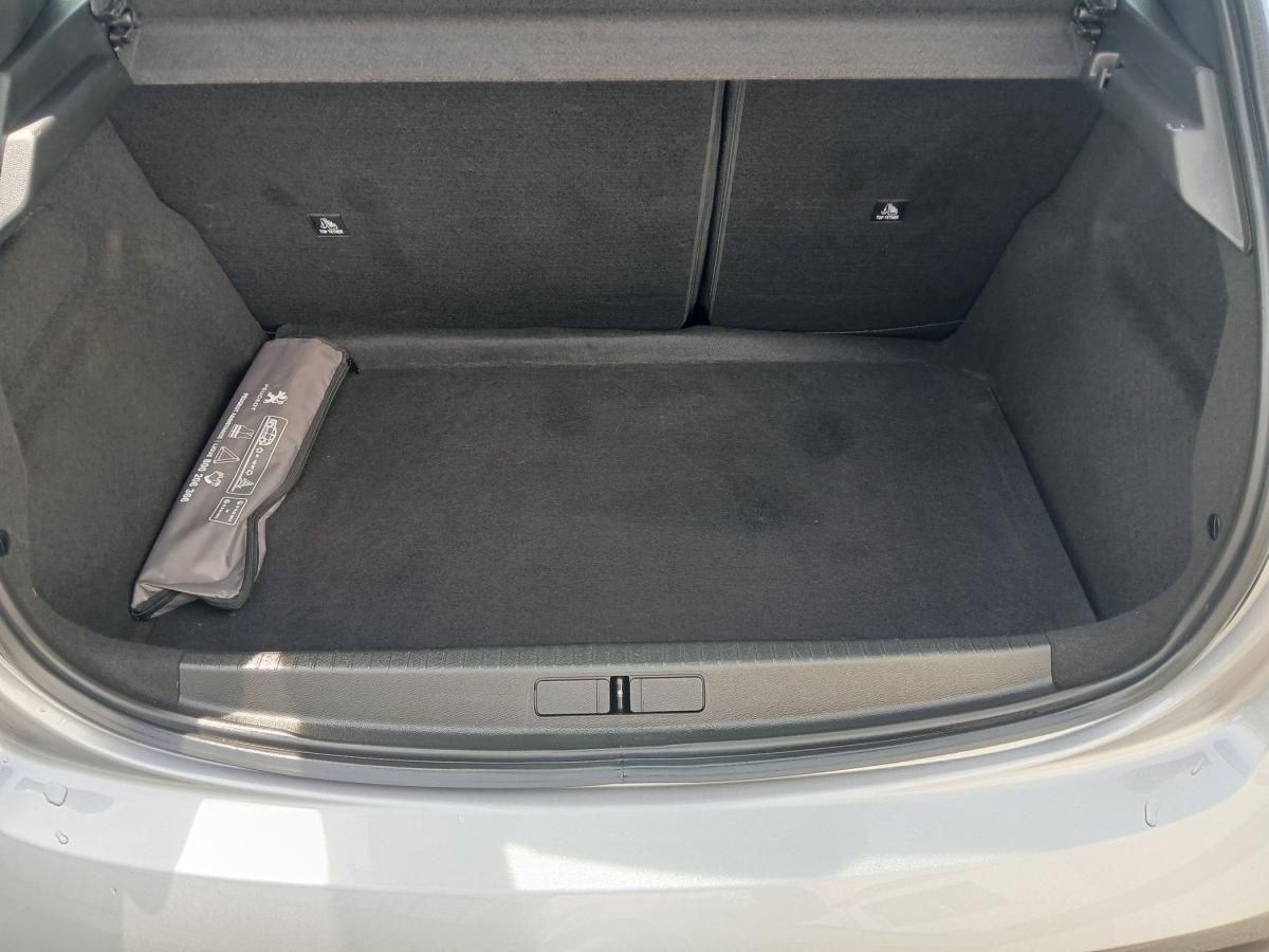 peugeot-208-2024-gasolina-1199cc
