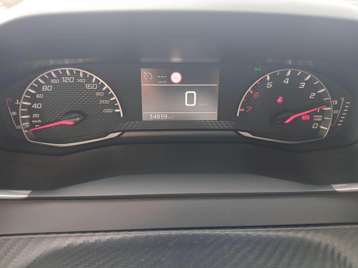 peugeot-208-2024-gasolina-1199cc