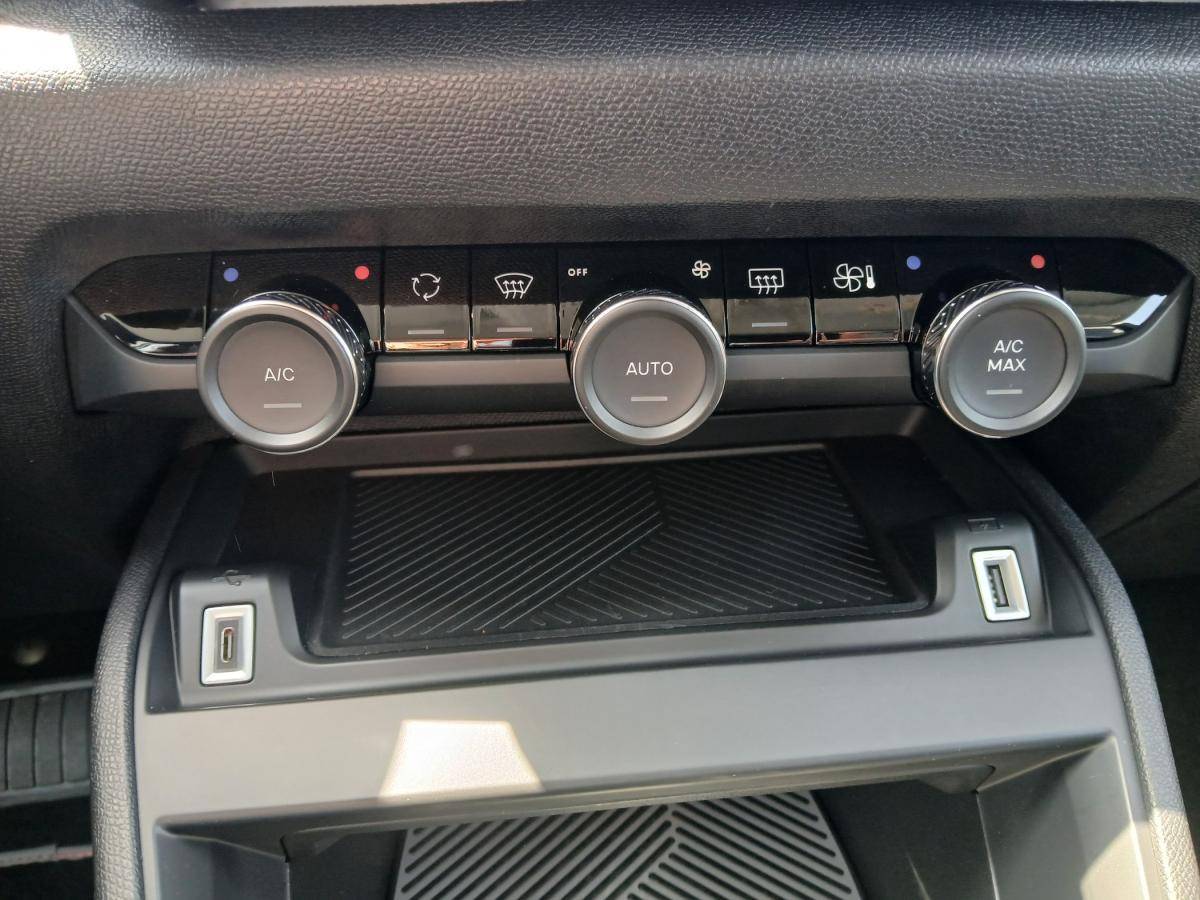 citroen-c4-2025-gasolina-1199cc