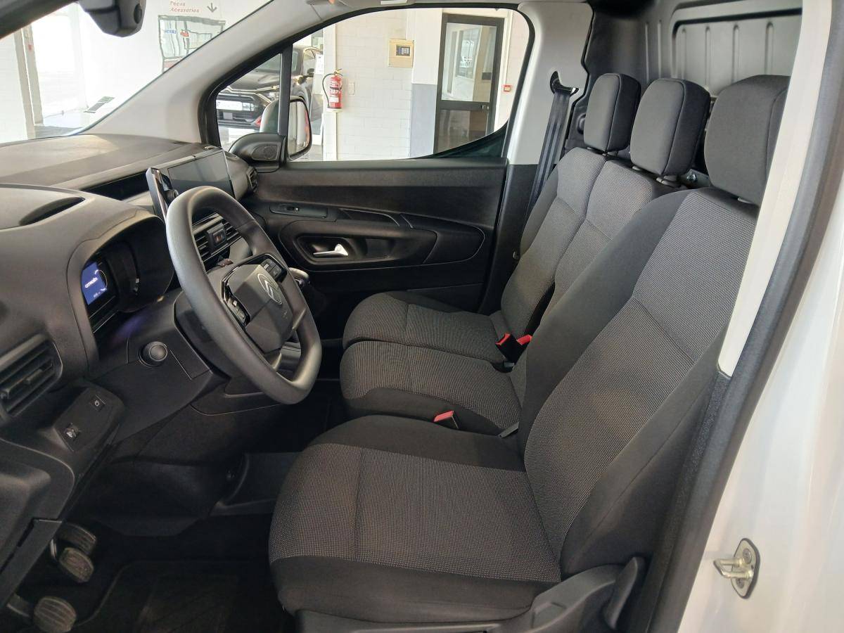 citroen-berlingo-2025-diesel-1499cc