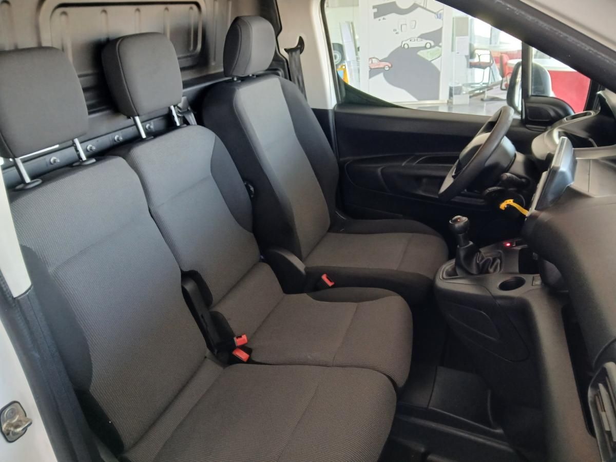 peugeot-partner-2021-diesel-1499cc
