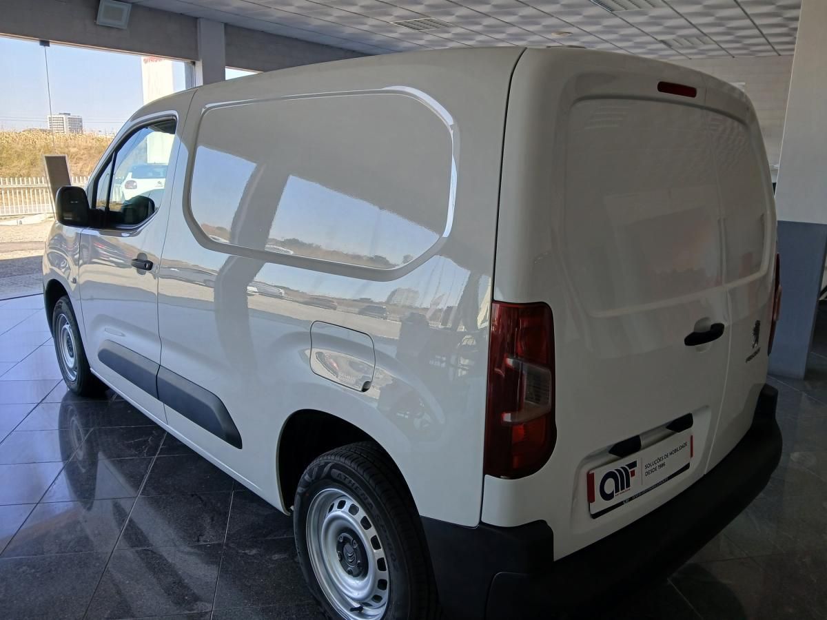 peugeot-partner-2021-diesel-1499cc
