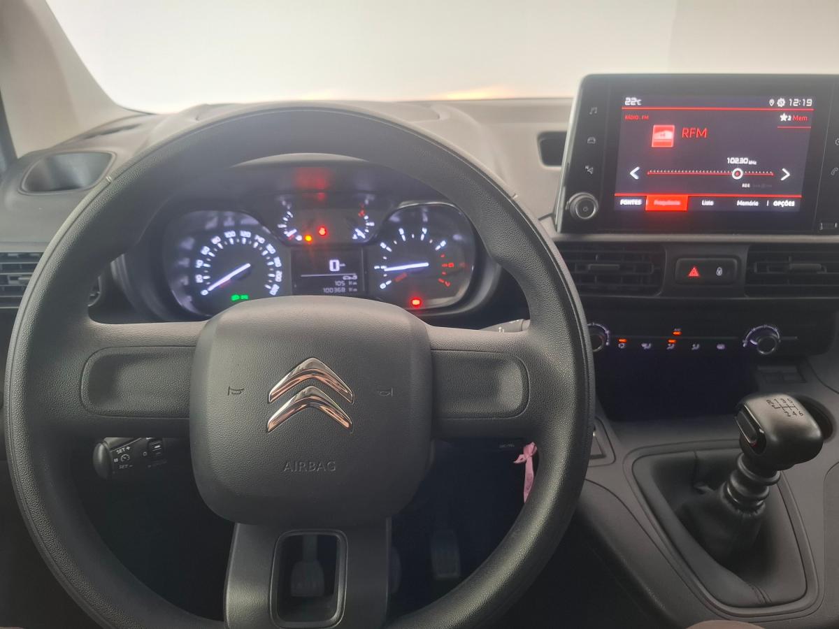 citroen-berlingo-2023-diesel-1499cc