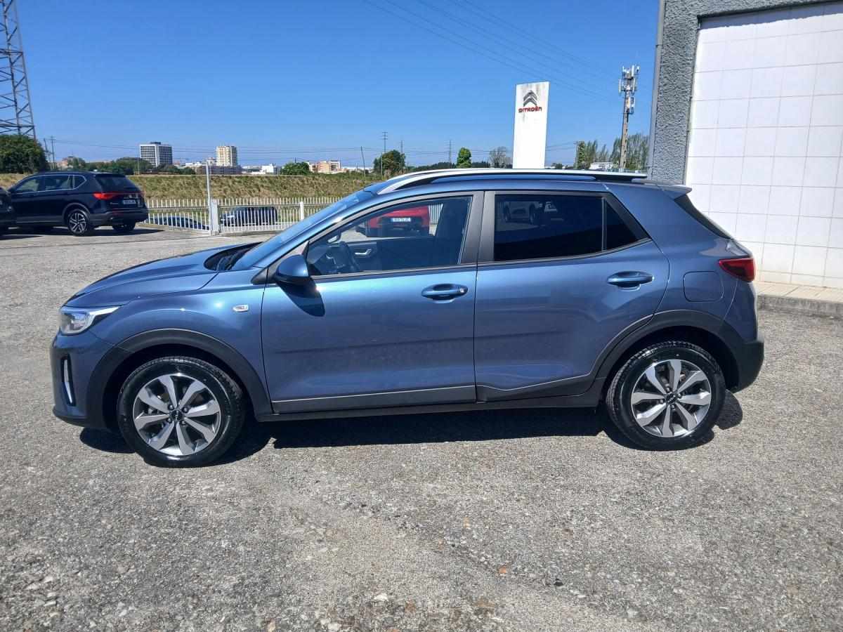 kia-stonic-2024-gasolina-1197cc