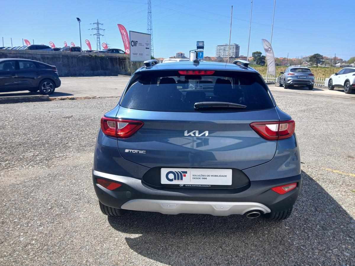 kia-stonic-2024-gasolina-1197cc