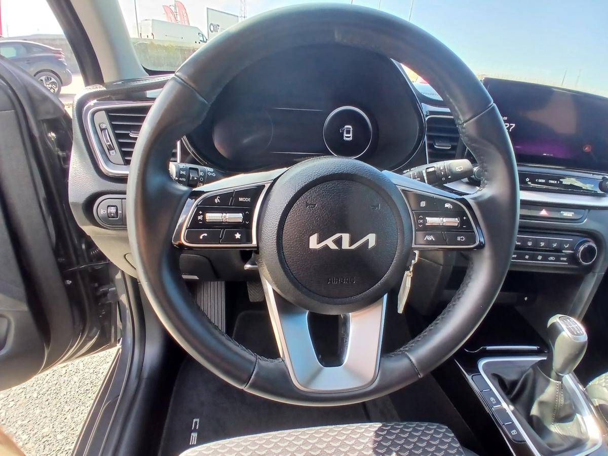 kia-ceed-2025-gasolina-998cc