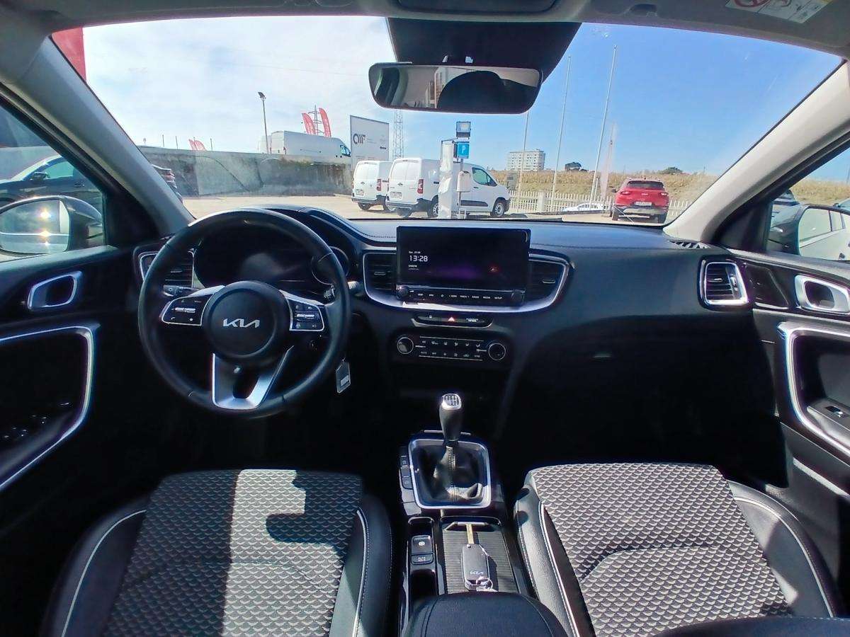 kia-ceed-2025-gasolina-998cc