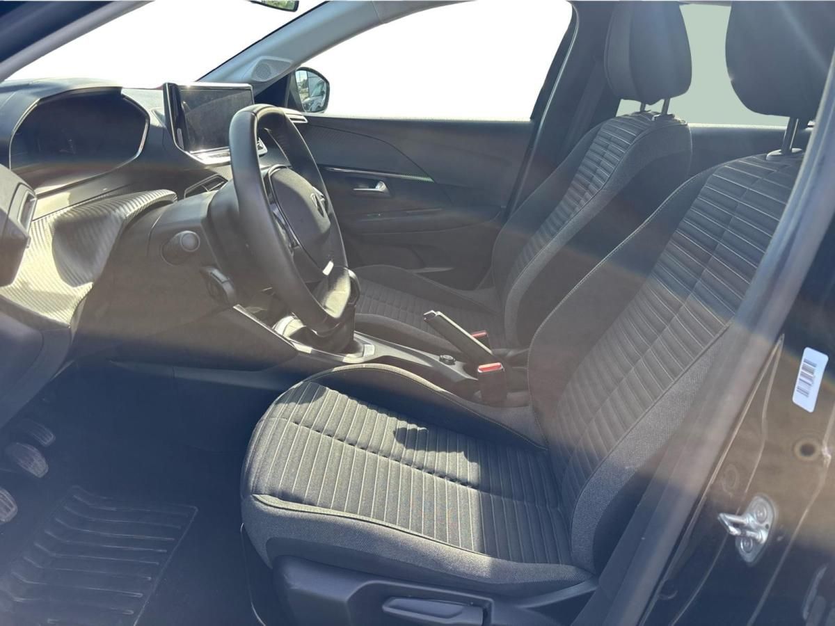 peugeot-208-2024-gasolina-1199cc