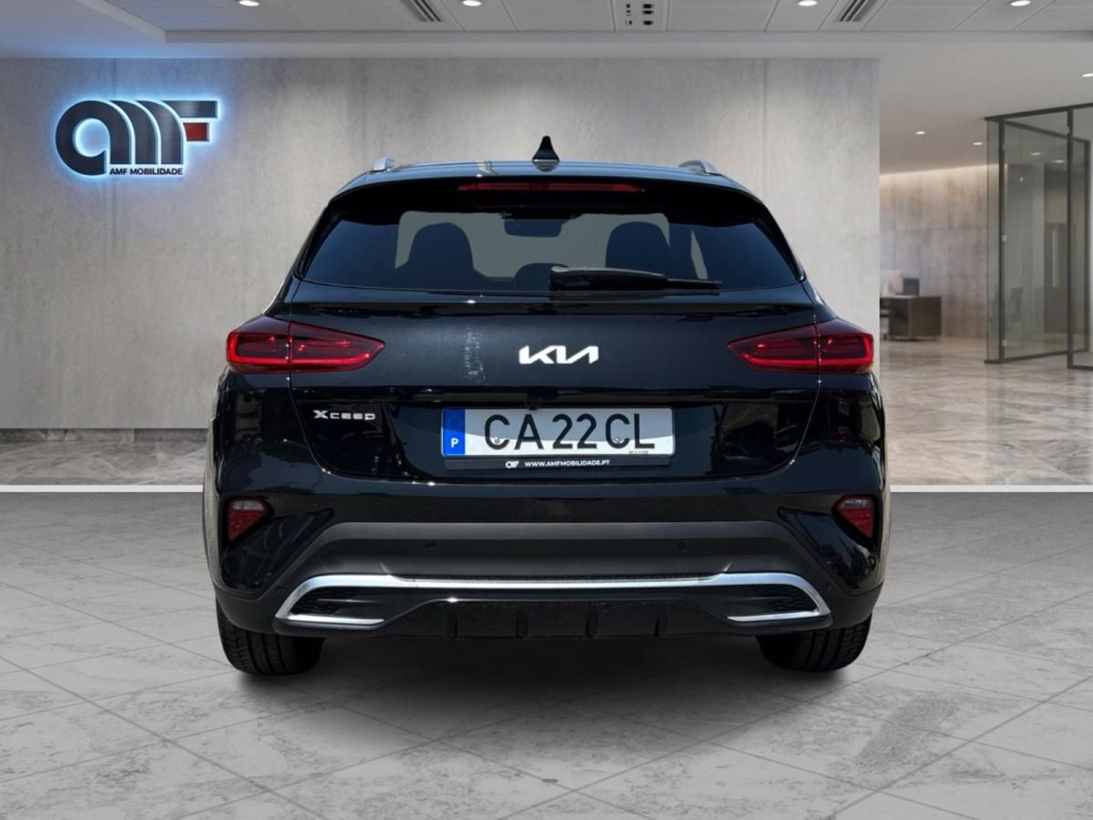 kia-xceed-2025-gasolina-998cc