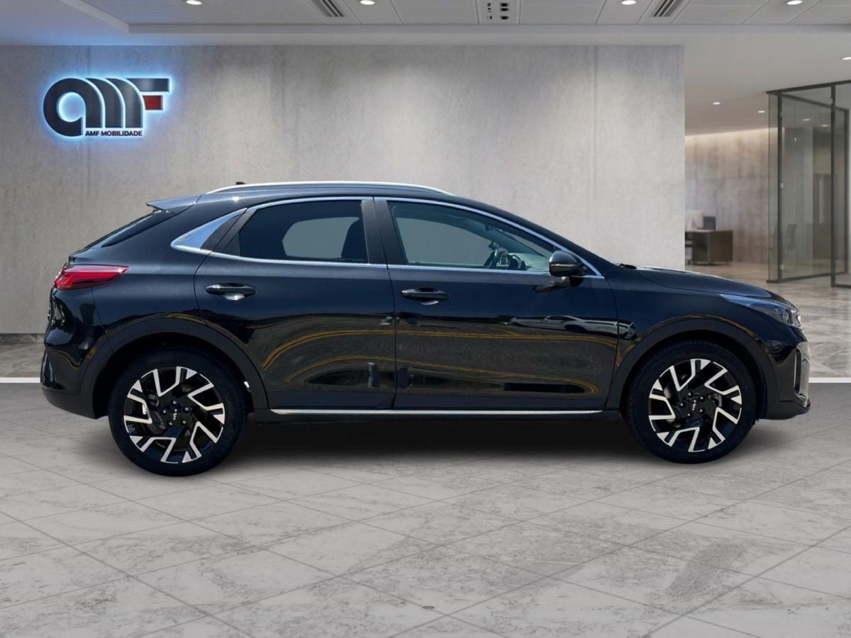 kia-xceed-2025-gasolina-998cc