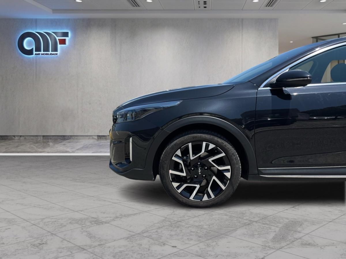 kia-xceed-2025-gasolina-998cc