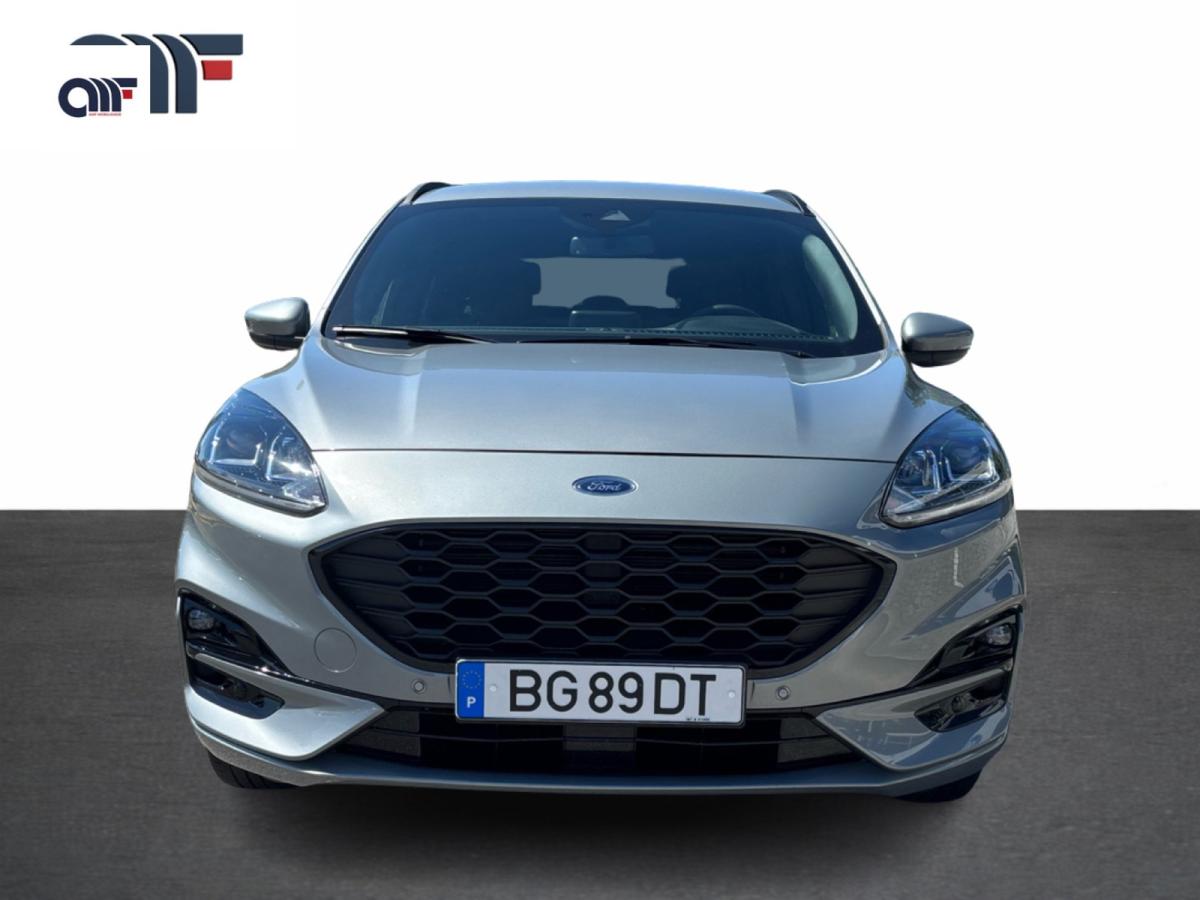 ford-kuga-2023-hibrido-a-gasolina-2488cc