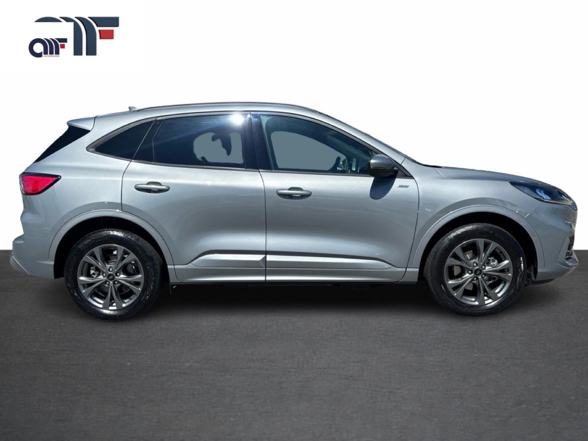 ford-kuga-2023-hibrido-a-gasolina-2488cc